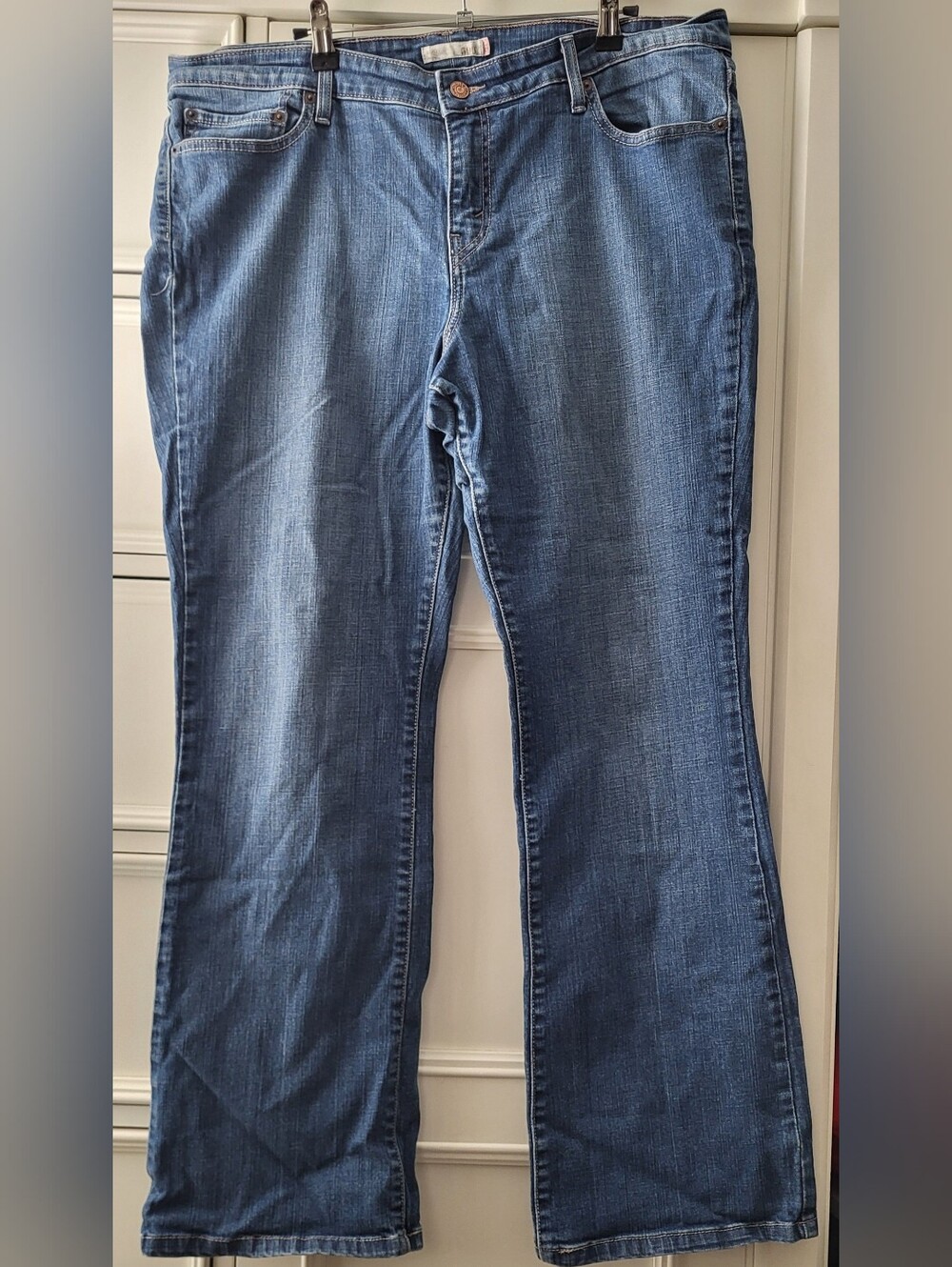 Levi's Boot Cut Jeans With Red Tab - 16W EUC
